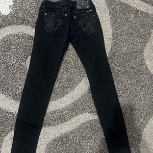 Miss Me designer brand ..black skinny jeans size 26. Low rise regular inseam.